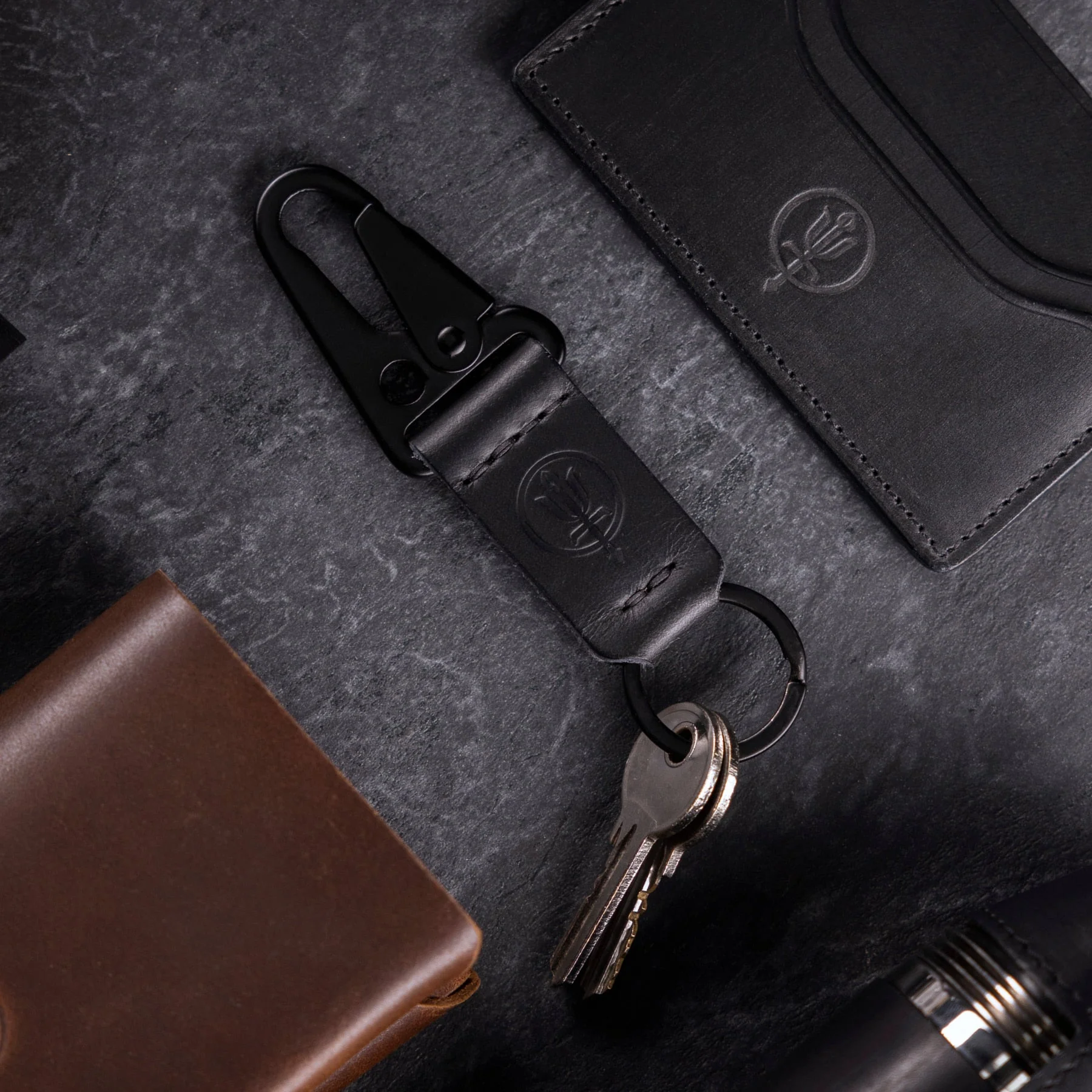 LEATHER TRIGGER KEYRING - Image 5